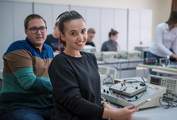 Image showing students doing practice in the electronic classroom