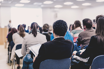 Image showing Woman giving presentation on business conference.