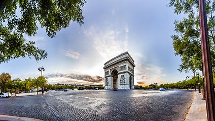 Image showing Paris Triumphal Arch the Arc de Triomphe de l\'Etoile, France