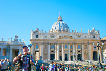 Image showing Tourist taking selfie in Vatican