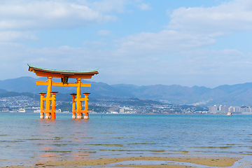 Image showing Giant floating Shinto torii gate of the Itsukushima Shrine