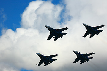 Image showing Aerobatic group 