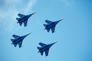 Image showing Aerobatic group 