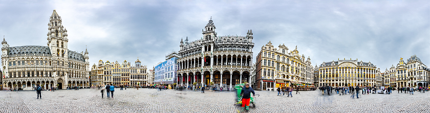 Image showing Brussels grand place panorama