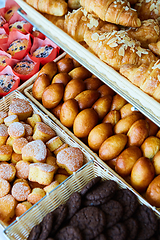 Image showing variety of baked goods, bakery, photo icon for basic food, freshness and variety of goods