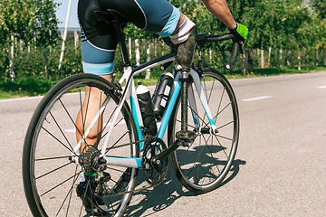 Image showing Athlete disabled amputee training in cycling