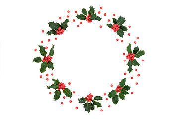 Image showing Abstract Holly Berry Wreath with Loose Berries