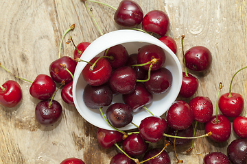 Image showing Red ripe cherry