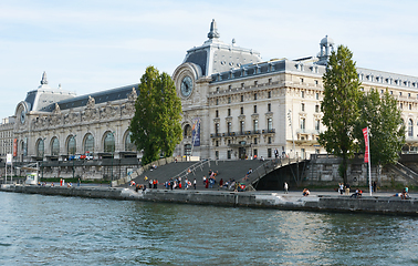 Image showing Musee d\'Orsay museum on the left bank of the Seine river in Pari