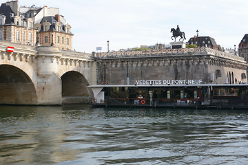 Image showing Sightseeing cruise boat river station at New Bridge in Paris