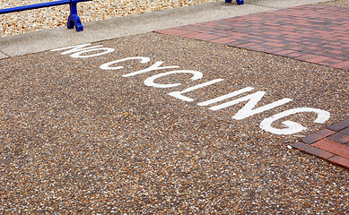 Image showing No Cycling instruction painted on pavement