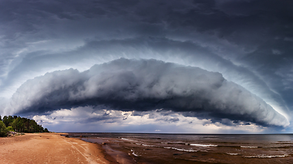 Image showing Dramatic Storm Clouds over sea