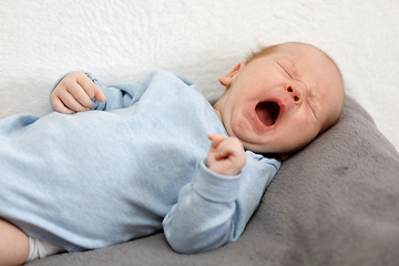 Image showing crying newborn baby