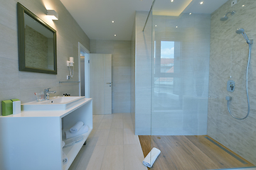 Image showing minimalistic bathrom in modern hotel