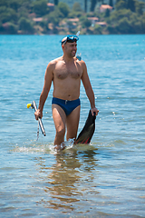 Image showing fisherman preparing for underwater fishing