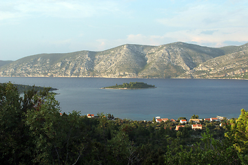 Image showing Island in the blue sea