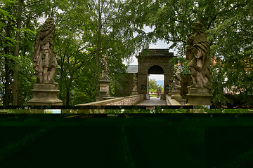 Image showing ruin of the Valdstejn gothic castle