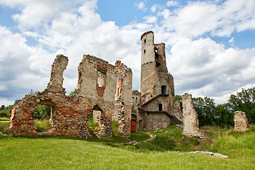 Image showing ruins of renaissance castle Zviretice