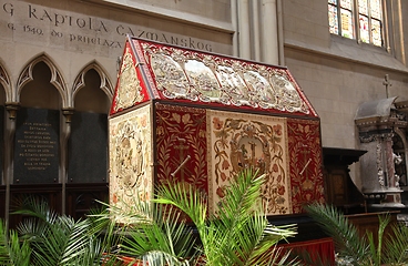 Image showing Good Friday, people pray in front of God's tomb in the Zagreb Cathedral