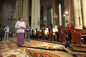 Image showing Holy Saturday, people pray in front of God's tomb in the Zagreb Cathedral