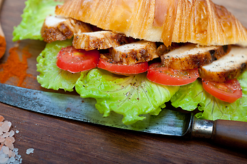 Image showing savory croissant brioche bread with chicken breast 