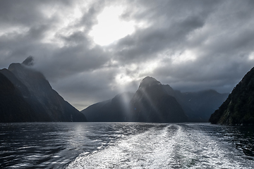 Image showing Milford Sound, fiordland national park, New Zealand