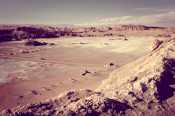 Image showing Valle de la Luna in San Pedro de Atacama, Chile