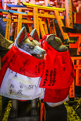 Image showing Fox statues at Fushimi Inari Taisha, Kyoto, Japan