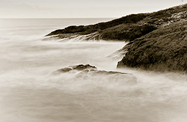 Image showing water on rocks