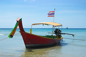 Image showing Long-tailed Thai boat near the shore