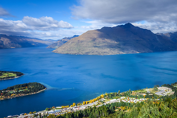 Image showing Lake Wakatipu and Queenstown, New Zealand