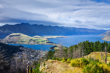 Image showing Lake Wakatipu and Queenstown, New Zealand