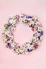 Image showing Spring Flower Blossom Wreath on Pink