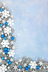 Image showing Magical Christmas Snow Star and Snowflake Border 