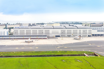 Image showing airplans at Singapore airport runway