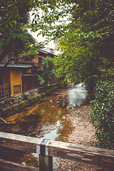 Image showing Traditional japanese houses on Shirakawa river, Gion district, K