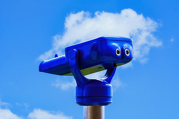 Image showing A pair of coin-operated binoculars