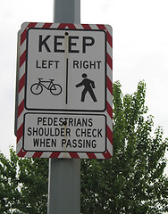 Image showing cyclist and pedestrian sign