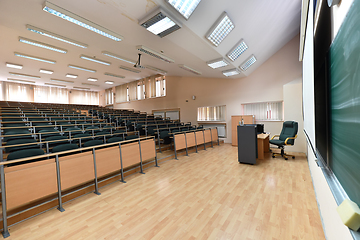 Image showing empty classroom