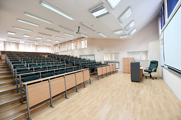 Image showing empty classroom