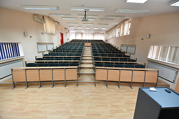 Image showing empty classroom