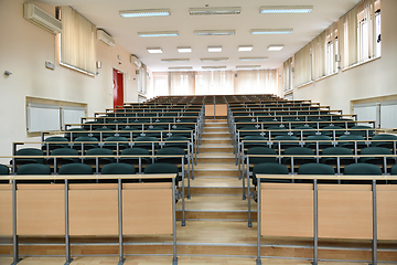 Image showing empty classroom