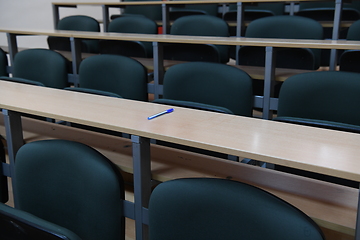 Image showing empty classroom