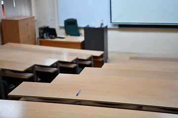 Image showing empty classroom