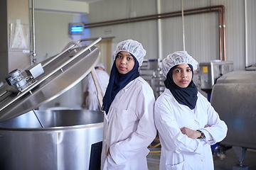 Image showing business woman team in local cheese production company