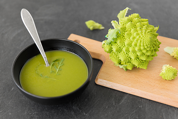 Image showing close up of romanesco broccoli cream soup in bowl