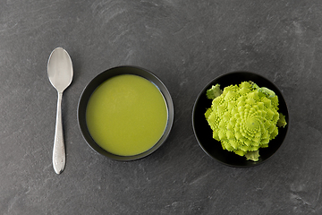 Image showing close up of romanesco broccoli cream soup in bowl