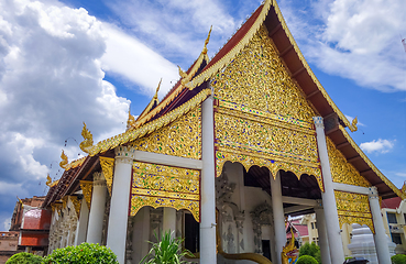 Image showing Wat Chedi Luang temple buildings, Chiang Mai, Thailand 
