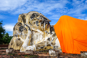 Image showing Reclining Buddha, Wat Lokaya Sutharam temple, Ayutthaya, Thailan