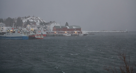 Image showing Traditional Norwegian fisherman\'s cabins and boats